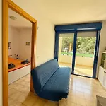 Apartamento Grazioso N 40 A A 100mt Dal Mare