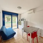 Apartamento Grazioso N 40 A A 100mt Dal Mare